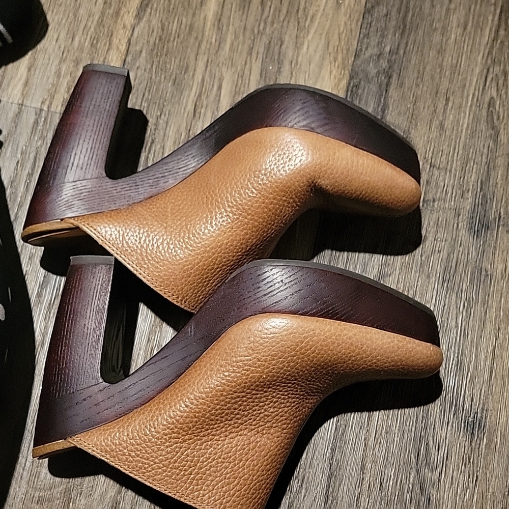 Booties - Picture 5 of 5